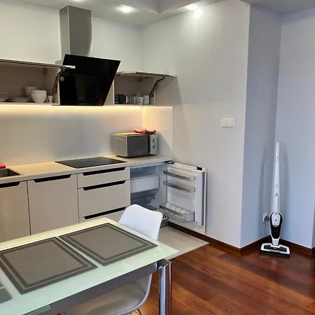 Esensja Ii 斯克拉斯卡波伦巴