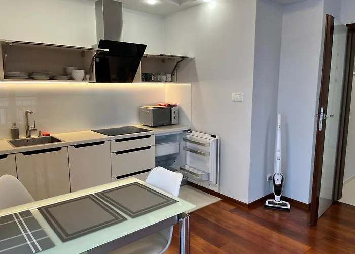 Esensja Ii 斯克拉斯卡波伦巴