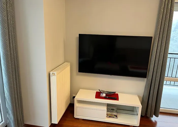 公寓 Esensja Ii 斯克拉斯卡波伦巴